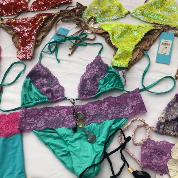 Beach bunny group exposure … my entire beach bunny collection is for sale … - Picture 15 of 17